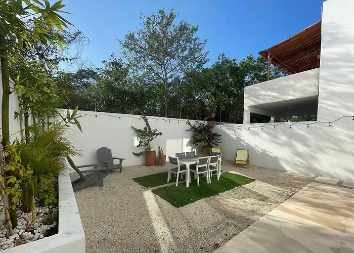 Villa Hermosa Casa De 3 Pisos En De Lujo *